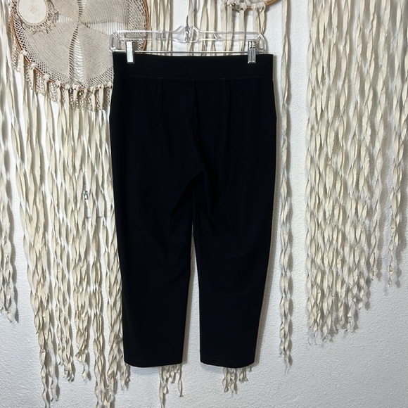 Eileen Fisher Black Crepe Pullon Cropped Pant Size S/P - Picture 4 of 5